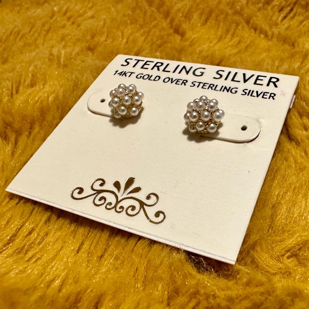 NWT 14KTGP Sterling Silver Pearl Stud Earrings